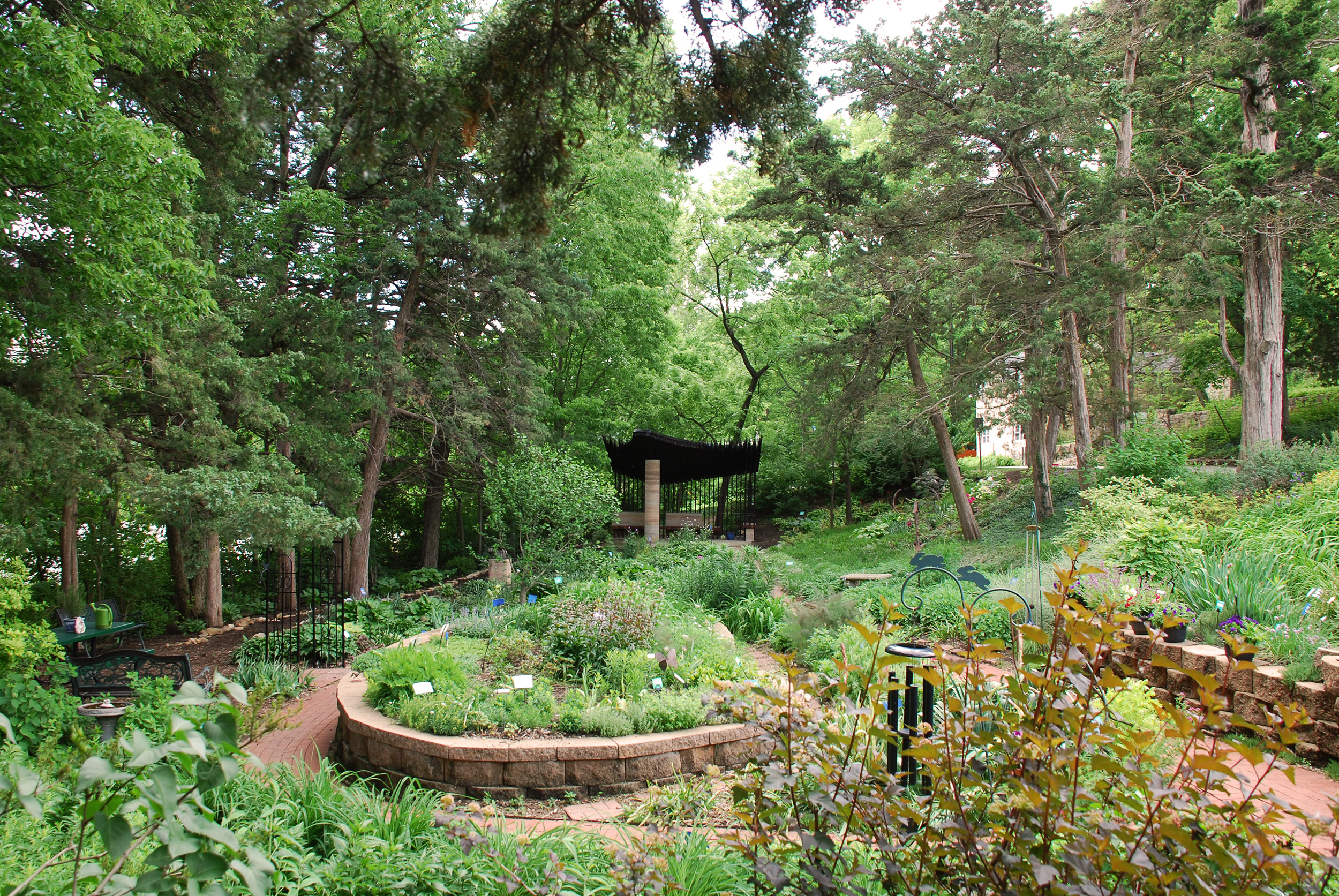 Sensory Pavilion, from the entrance to the Sensory Garden